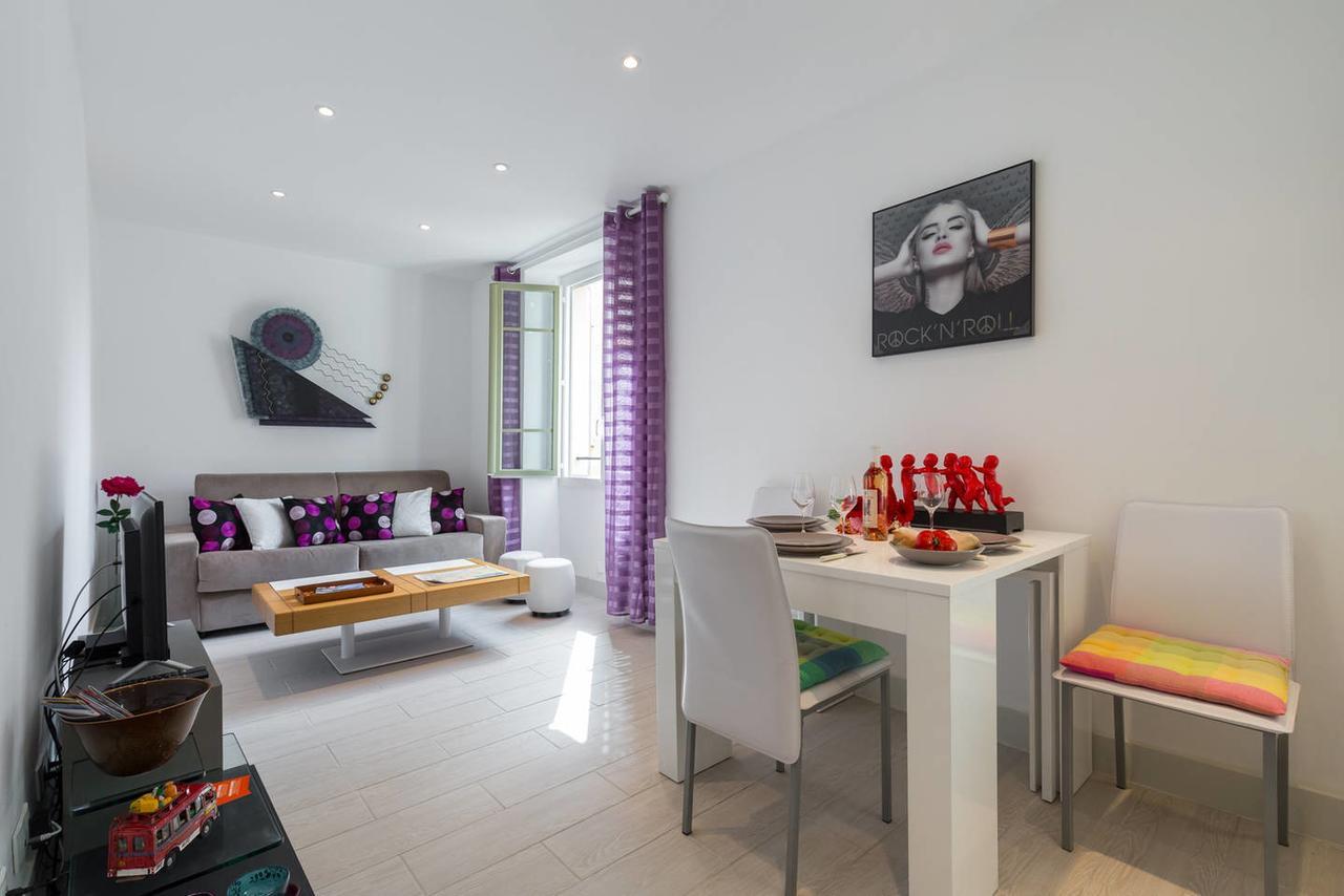 LE ROSSETTI 2 - F2 LUMINEUX, ASCENSEUR, CLIMATISATION, COEUR Vieux-Nice Extérieur photo